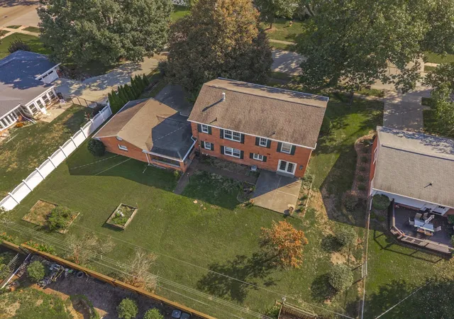 Photo 3 of Single family home for sale at 103 Ruth Rd, Bloomington, IL 61701 | MLS# 12758780 | Listing updated on 2026-10-08