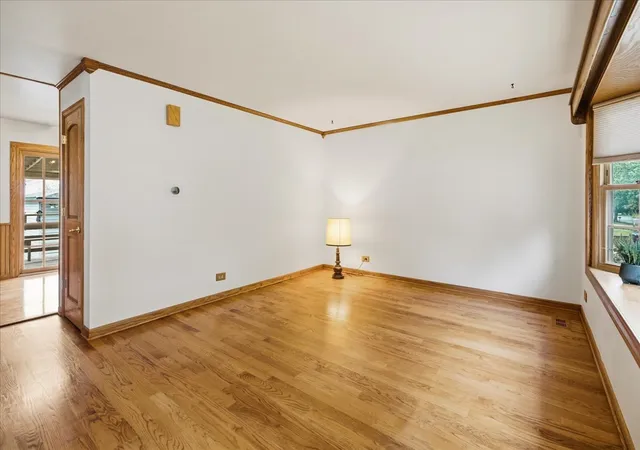 Photo 4 of Single family home for sale at 273 Lyons Dr, Bolingbrook, IL 60440 | MLS# 12758784 | Listing updated on 2026-09-22