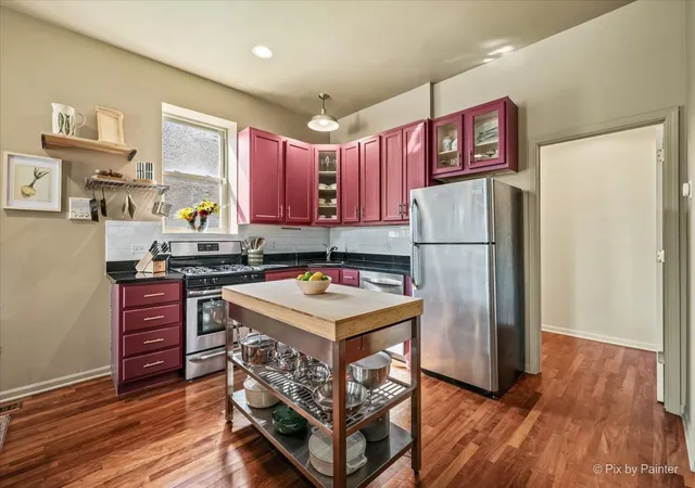 Listing Photo 5 - Condo for sale in building located at 1745 W 18Th Pl, Chicago, IL 60608 - Unit #1R
