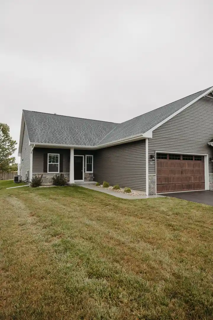 Listing Photo 2 - Condo for sale in 742 Anjali Ct located at 742 Anjali Ct, Sycamore, IL 60178 - Unit 742 Anjali Ct