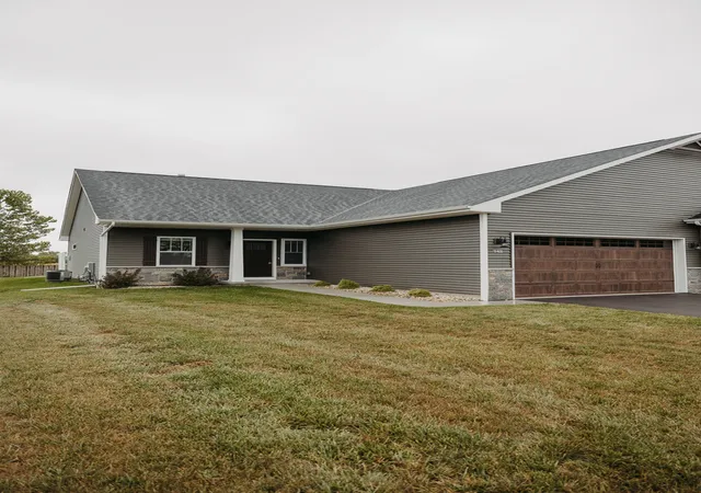 Photo 2 of Condo for sale at 742 Anjali Ct #L, Sycamore, IL 60178 | MLS# 12758794 | Listing updated on 2026-09-22