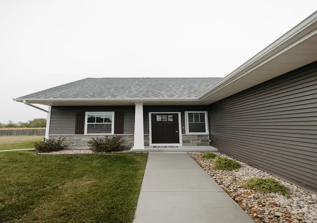 Photo 3 of Condo for sale at 742 Anjali Ct #L, Sycamore, IL 60178 | MLS# 12758794 | Listing updated on 2026-09-22