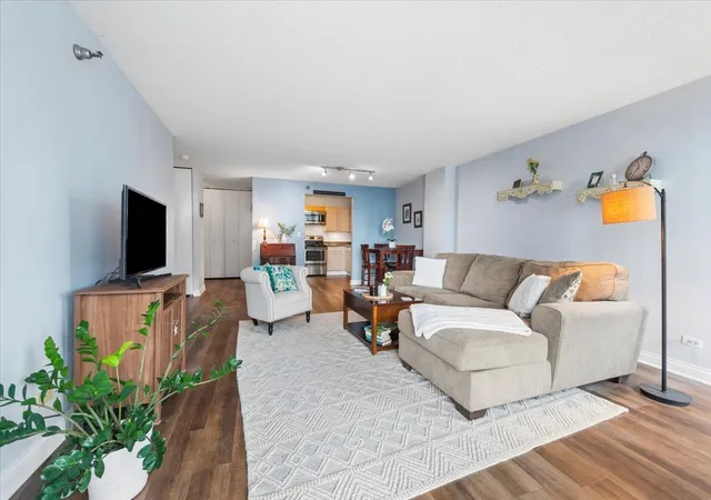Photo 2 of Condo for sale at 70 W Huron St #1505, Chicago, IL 60654 | MLS# 12758805 | Listing updated on 2026-09-23