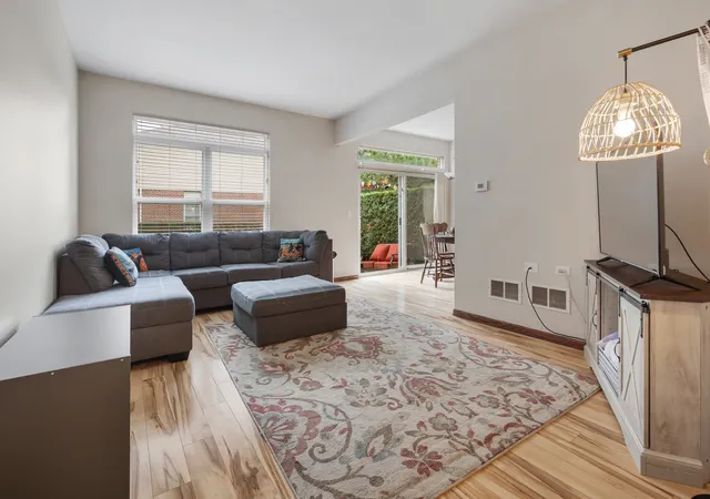 Photo 3 of Townhouse for sale at 2740 Foxwood Dr #2740, New Lenox, IL 60451 | MLS# 12758820 | Listing updated on 2026-10-05