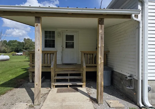 Photo 3 of Manufactured home for sale at 28139 Miller City Rd, Olive Branch, IL 62969 | MLS# 12758822 | Listing updated on 2026-09-16