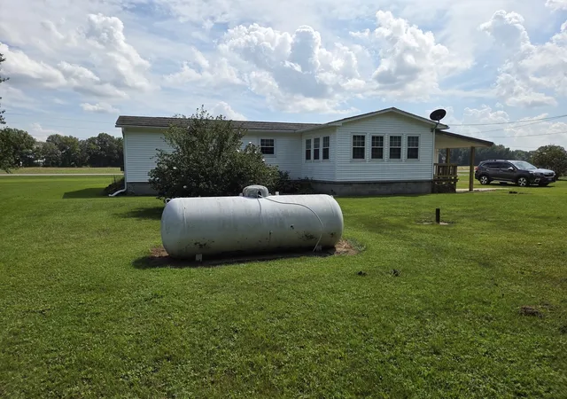 Photo 3 of Manufactured home for sale at 28139 Miller City Rd, Olive Branch, IL 62969 | MLS# 12758822 | Listing updated on 2026-09-16