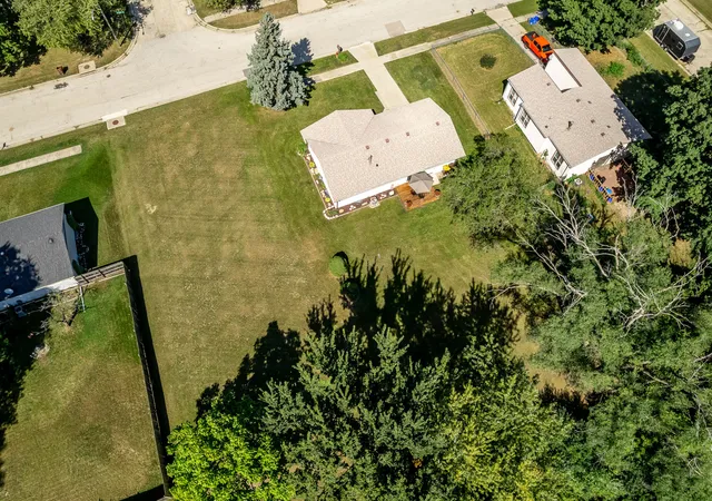 Photo 3 of Sale Pending at 4405 Oconnell St, Rockford, IL 61109 | MLS# 12758841 | Listing updated on 2026-09-22