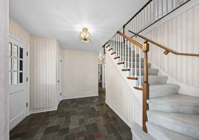 Photo 3 of Single family home for sale at 705 S Kennicott Ave, Arlington Heights, IL 60005 | MLS# 12758856 | Listing updated on 2026-09-22