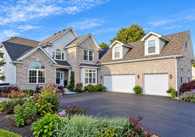 Photo 3 of Single family home for sale at (Undisclosed), Winthrop Harbor, IL 60096 | MLS# 12758869 | Listing updated on 2026-10-06