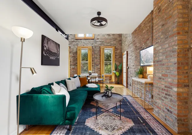 Photo 3 of Condo for sale at 2042 N Winchester Ave #2E, Chicago, IL 60614 | MLS# 12758906 | Listing updated on 2026-10-07