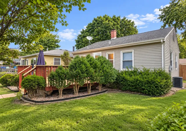 Photo 2 of Sale Pending at 1629 34th Street, Moline, IL 61265 | MLS# 12758908 | Listing updated on 2026-09-23
