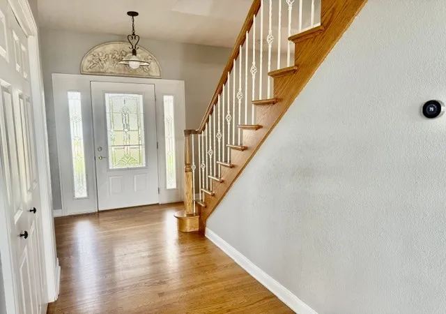 Photo 3 of Single family home for sale at 126 Parkside Ct, Oglesby, IL 61348 | MLS# 12758914 | Listing updated on 2026-10-04