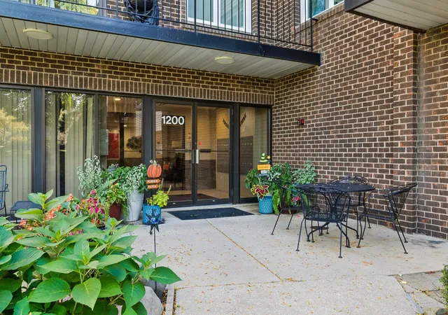 Photo 2 of Condo for sale at 1200 W Northwest Hwy #211, Mount Prospect, IL 60056 | MLS# 12758920 | Listing updated on 2026-10-22