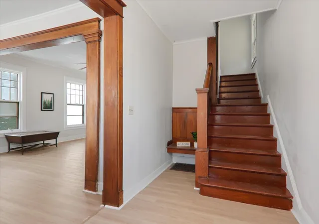 Photo 3 of Single family home for sale at 811 E Washington St, Bloomington, IL 61701 | MLS# 12758943 | Listing updated on 2026-09-22