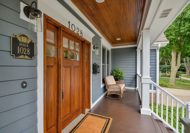 Photo 2 of Single family home for sale at 1028 Shady Ln, Glen Ellyn, IL 60137 | MLS# 12758957 | Listing updated on 2026-09-21