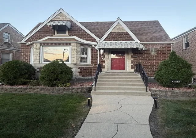 Photo 1 of Single family home for sale at 3849 N Nora Ave, Chicago, IL 60634 | MLS# 12758960 | Listing updated on 2026-09-26