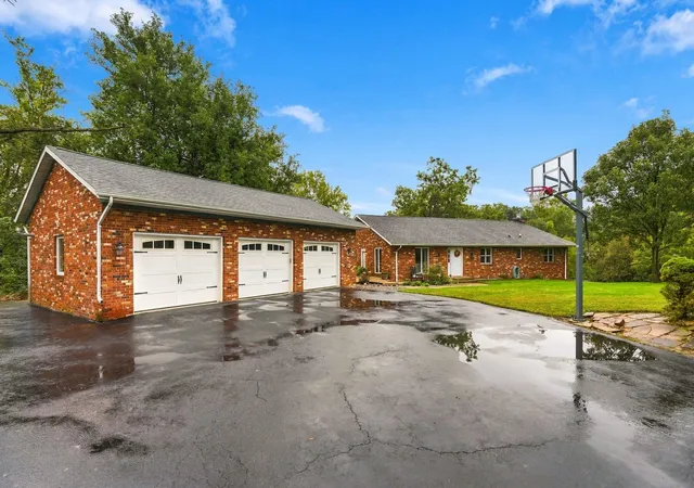 Photo 1 of Single family home for sale at 10001 35th Street, Rock Island, IL 61201 | MLS# 12758966 | Listing updated on 2026-10-04