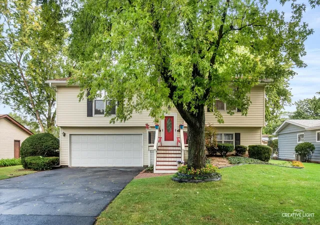 Single family home for sale at 2221 Candleberry Ln, Aurora, IL 60506 | MLS# 12758970