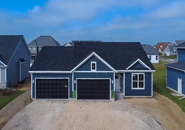 Photo 1 of Single family home for sale at 930 Dawns End, Hampshire, IL 60140 | MLS# 12758971 | Listing updated on 2026-10-03