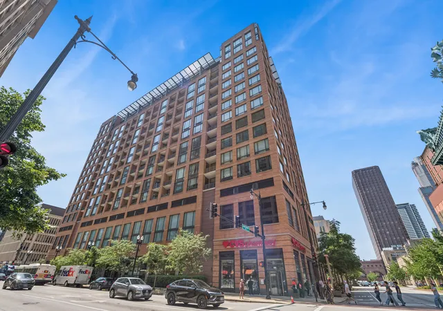 Photo 1 of Condo for sale at 520 S State St #1505, Chicago, IL 60605 | MLS# 12758981 | Listing updated on 2026-09-14