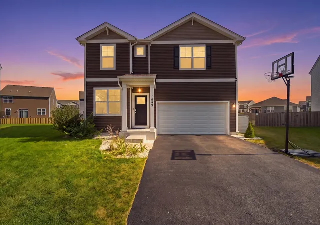Photo 1 of Single family home for sale at 1649 Emma Ct, Pingree Grove, IL 60140 | MLS# 12759020 | Listing updated on 2026-09-23
