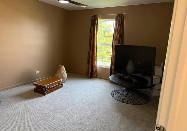 Photo 3 of Single family home for sale at 12500 Canterbury Dr, Plainfield, IL 60585 | MLS# 12759024 | Listing updated on 2026-09-22