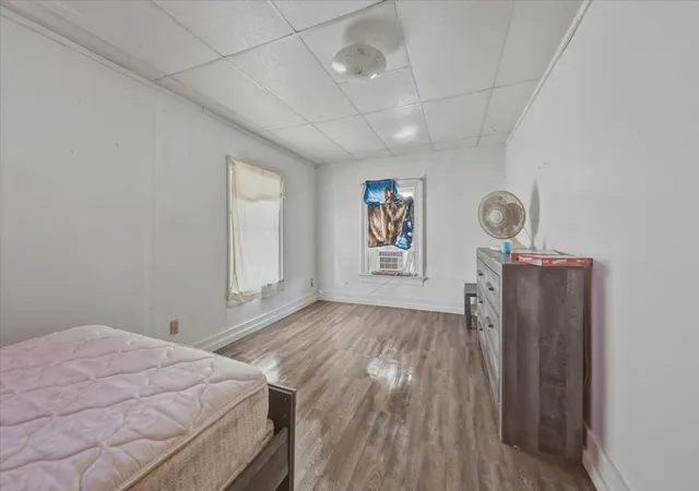 Listing Photo 4 - Condo for sale in building located at 206 8th Ave, Sterling, IL 61081