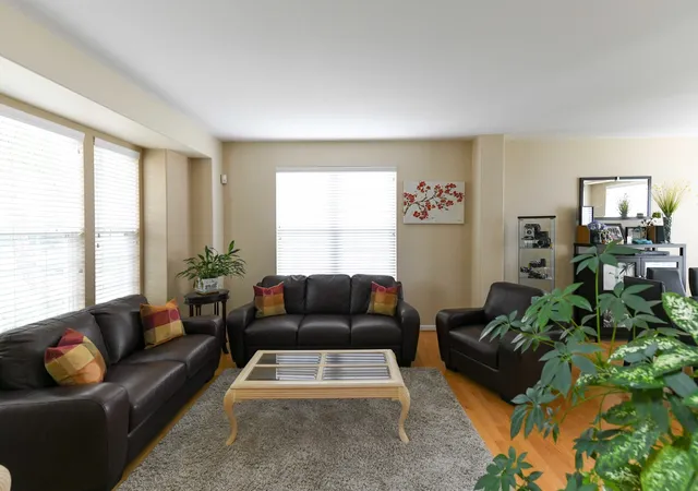 Photo 3 of Single family home for sale at 687 E Lenox Ln, Palatine, IL 60074 | MLS# 12759052 | Listing updated on 2026-09-25