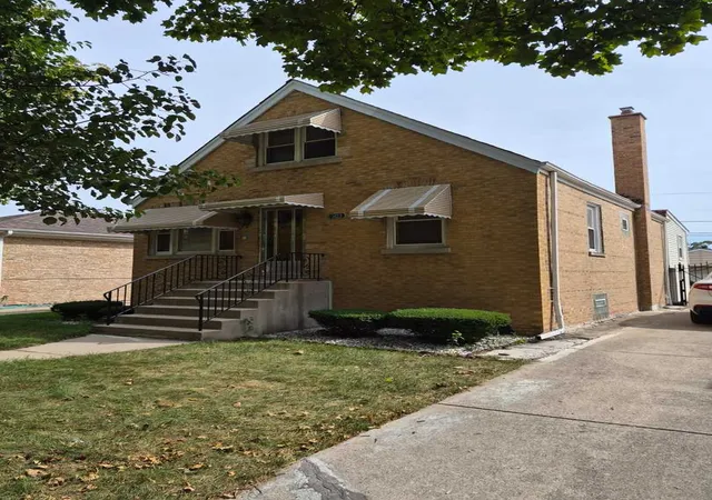 Photo 1 of Single family home for sale at 3423 N Odell Ave, Chicago, IL 60634 | MLS# 12759058 | Listing updated on 2026-09-22