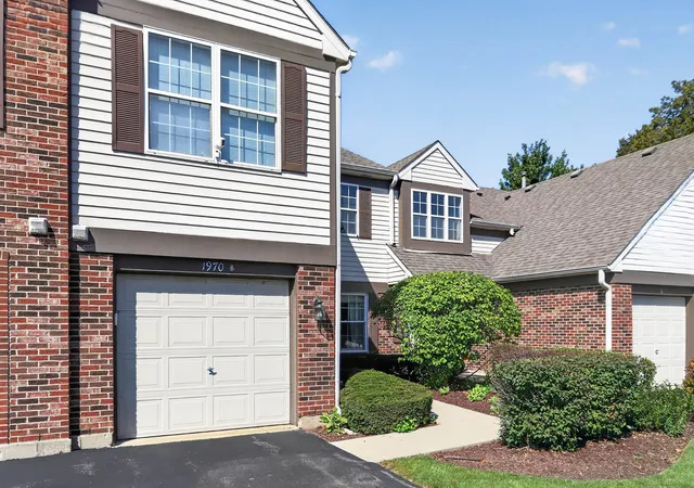 Photo 2 of Townhouse for sale at 1970 Gary Ct #B, Schaumburg, IL 60193 | MLS# 12759060 | Listing updated on 2026-10-07