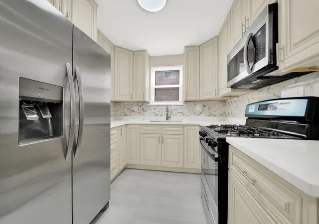 Photo 3 of Single family home for sale at 3237 W 64th Place, Chicago, IL 60629 | MLS# 12759091 | Listing updated on 2026-09-21