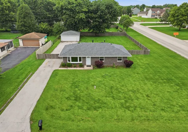 Photo 1 of Single family home for sale at 16306 S Ellna Ct, Plainfield, IL 60586 | MLS# 12759106 | Listing updated on 2026-09-17