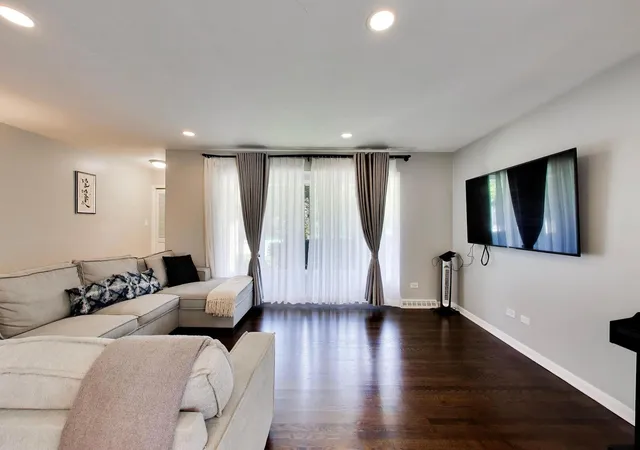 Photo 3 of Single family home for sale at 2838 Sunnyside Ave, Westchester, IL 60154 | MLS# 12759119 | Listing updated on 2026-09-22