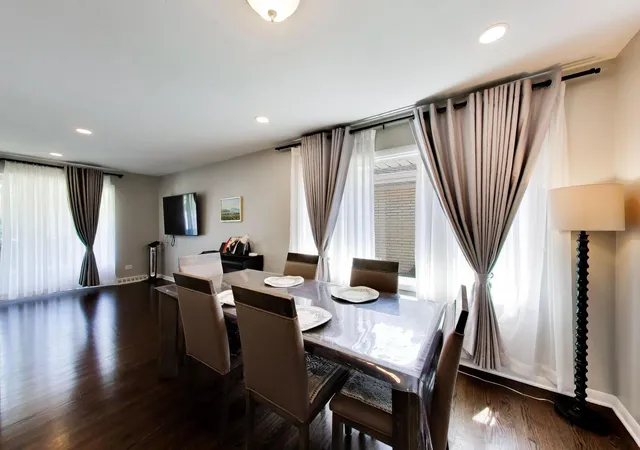 Photo 4 of Single family home for sale at 2838 Sunnyside Ave, Westchester, IL 60154 | MLS# 12759119 | Listing updated on 2026-09-22