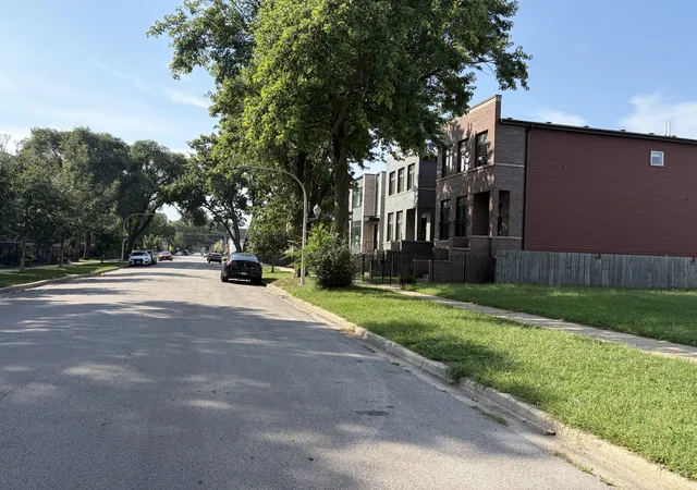 Photo 2 of Land for sale at 4600 S Champlain Ave, Chicago, IL 60653 | MLS# 12759122 | Listing updated on 2026-09-16