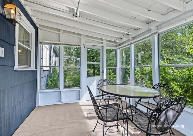 Photo 2 of Single family home for sale at 19 S Hawthorne Blvd, Mundelein, IL 60060 | MLS# 12759137 | Listing updated on 2026-09-30