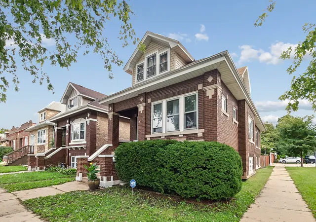 Photo 2 of Single family home for sale at 2347 Harvey Ave, Berwyn, IL 60402 | MLS# 12759140 | Listing updated on 2026-09-30