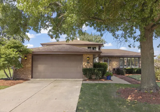 Photo 1 of Single family home for sale at 8808 Wheeler Dr, Orland Park, IL 60462 | MLS# 12759153 | Listing updated on 2026-10-07