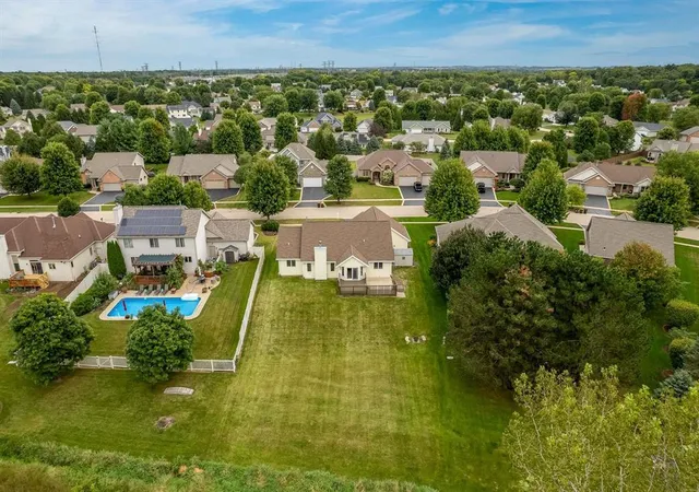 Photo 3 of Single family home for sale at 6582 Deer Isle Dr, Cherry Valley, IL 61016 | MLS# 12759154 | Listing updated on 2026-10-03