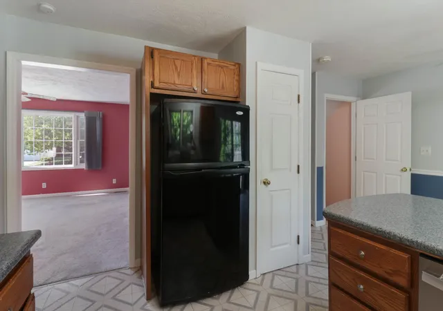 Photo 4 of Single family home for sale at 1610 Cutter Ct, Normal, IL 61761 | MLS# 12759160 | Listing updated on 2026-10-05