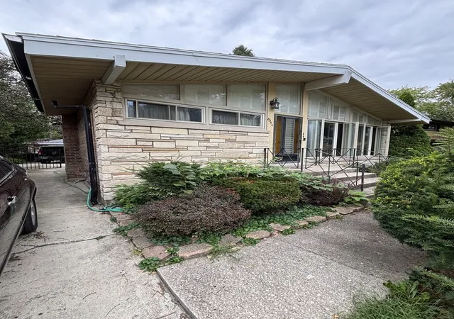 Photo 1 of Single family home for sale at 8354 S Kimbark Ave, Chicago, IL 60619 | MLS# 12759217 | Listing updated on 2026-10-29