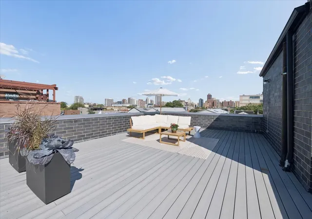 Photo 3 of Condo for sale at 2837 N Halsted St #2N, Chicago, IL 60657 | MLS# 12759219 | Listing updated on 2026-09-27
