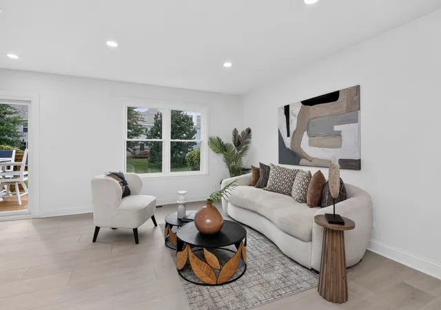 Photo 3 of Townhouse for sale at 3113 Reflection Dr, Naperville, IL 60564 | MLS# 12759229 | Listing updated on 2026-09-29