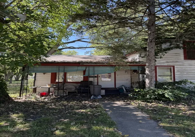 Photo 1 of Single family home for sale at 522 N School St, Braidwood, IL 60408 | MLS# 12759300 | Listing updated on 2026-10-04