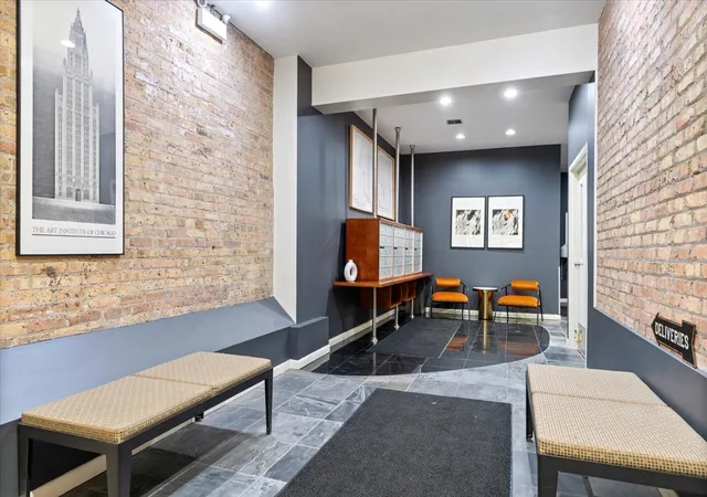 Photo 1 of Condo for sale at 3323 N Paulina St #3E, Chicago, IL 60657 | MLS# 12759303 | Listing updated on 2026-09-28