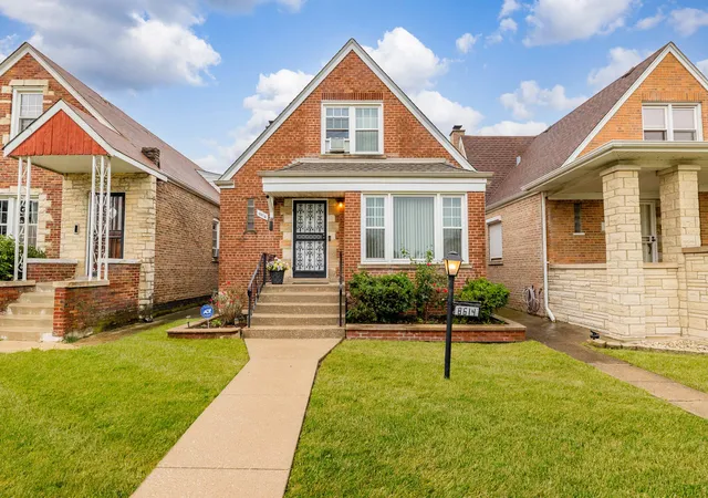 Single family home for sale at 8614 S Prairie Ave, Chicago, IL 60619 | MLS# 12759306