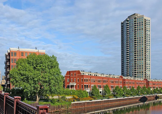 Condo for sale at 501 N Clinton St #2105, Chicago, IL 60654 | MLS# 12759310