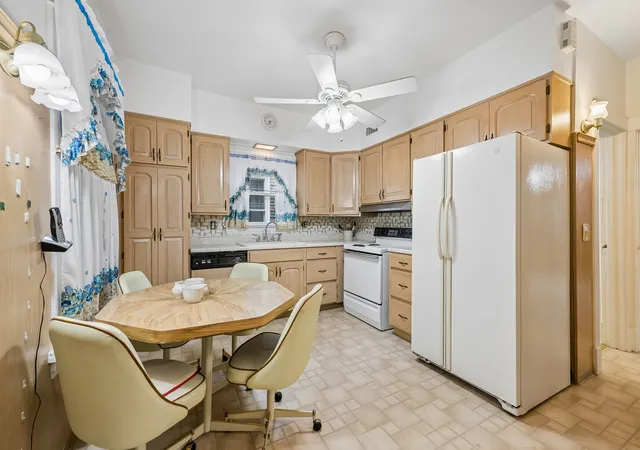 Photo 4 of Multi family home for sale at 4541 W Montana St, Chicago, IL 60639 | MLS# 12759325 | Listing updated on 2026-10-07