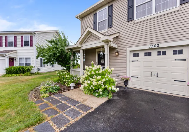 Photo 2 of Multi family home for sale at 1300 Burns Ln, Minooka, IL 60447 | MLS# 12759334 | Listing updated on 2026-09-16