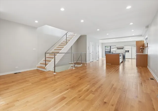 Photo 3 of Single family home for sale at 2915 N Rockwell St, Chicago, IL 60618 | MLS# 12759335 | Listing updated on 2026-09-26